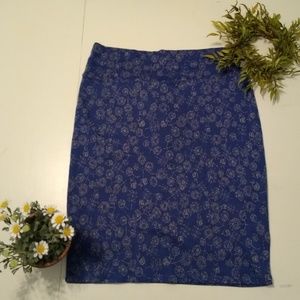 Lularoe Cassie Large
